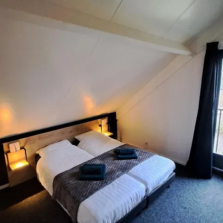 Forest Vip-bungalow At Groene Heuvels