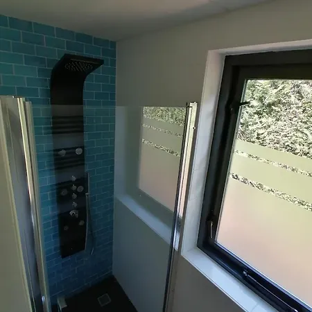 Forest Vip-bungalow At Groene Heuvels