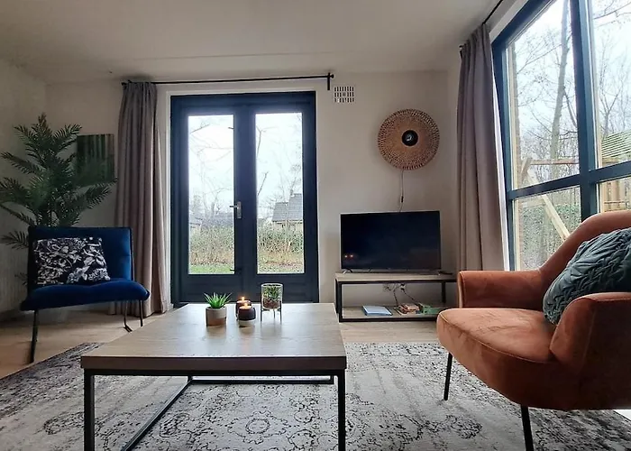 度假居 Forest Vip-bungalow At Groene Heuvels *