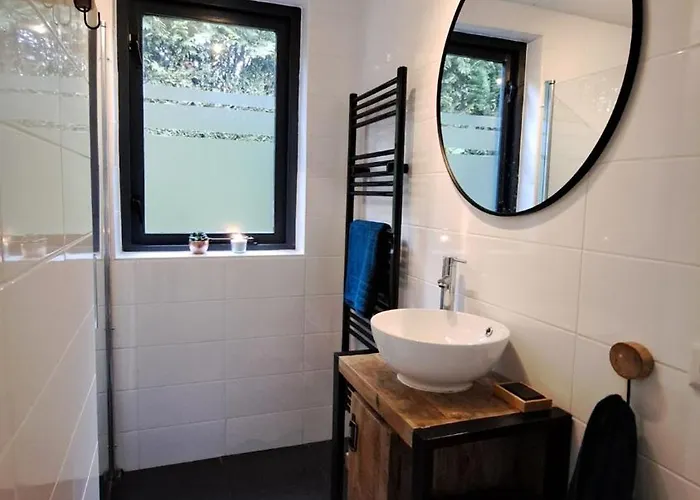 度假居 Forest Vip-bungalow At Groene Heuvels *